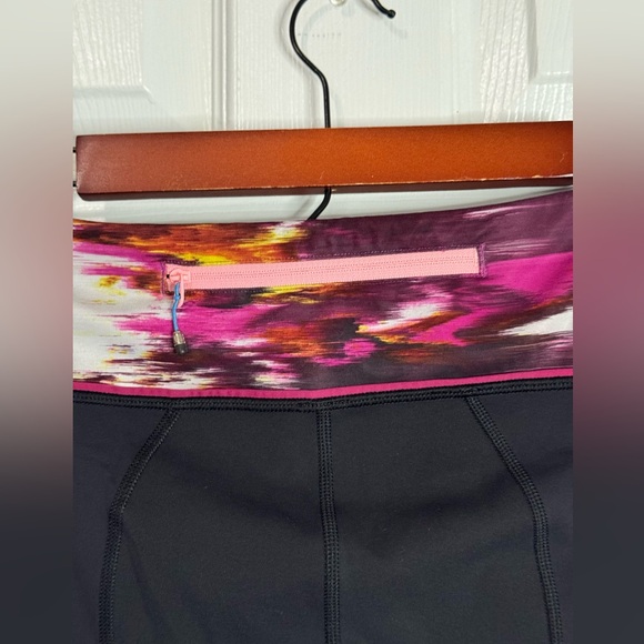 Lululemon Pace Rival Crop Black/Pigment Wind Berry Rumble Multi/Berry Rumble - Picture 6 of 10
